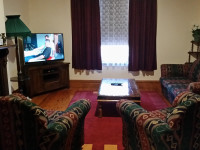 King-Suite-lounge-area